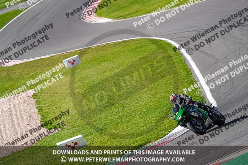 donington no limits trackday;donington park photographs;donington trackday photographs;no limits trackdays;peter wileman photography;trackday digital images;trackday photos